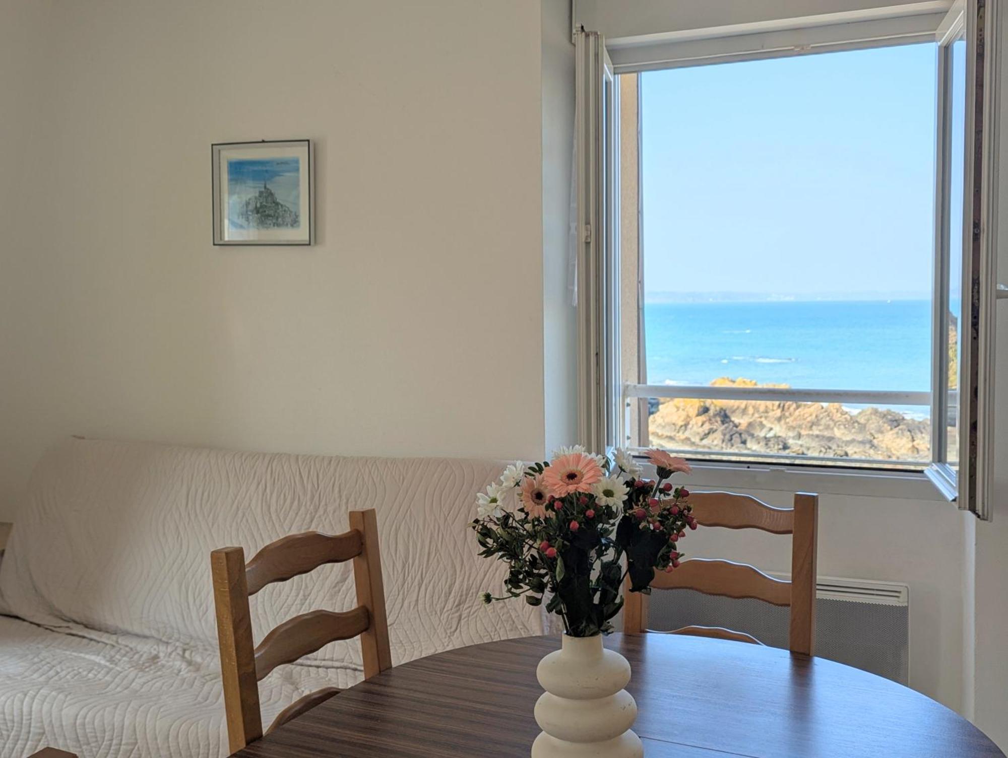 Planguenoual Appart Vue Mer-Au Pied Du Chemin De Randonnee " Bassan" מראה חיצוני תמונה